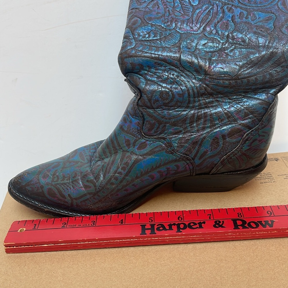 SOLD:  Zodiac Blue Green Magenta Floral Embossed Cowboy Boots Vintage Women's 6 - Picture 13 of 16